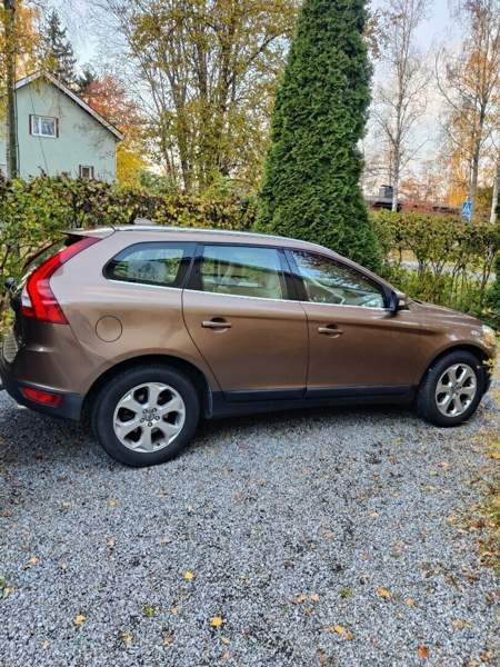 Volvo XC60 Tampere - valokuva 2