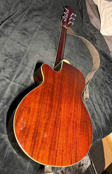 Elekro-akustinen Kitara (ARIA Elecord BS) Espoo – foto 3