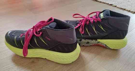 Hoka Speedgoat Mid WP Tampere