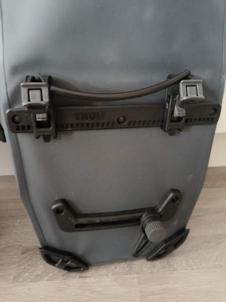 Thulen 13-litran pyöräilylaukut (2 kpl) Helsinki – foto 4