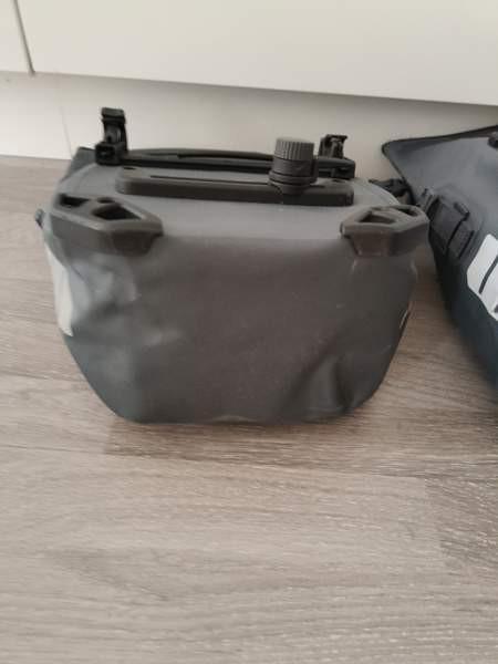 Thulen 13-litran pyöräilylaukut (2 kpl) Helsinki – foto 5