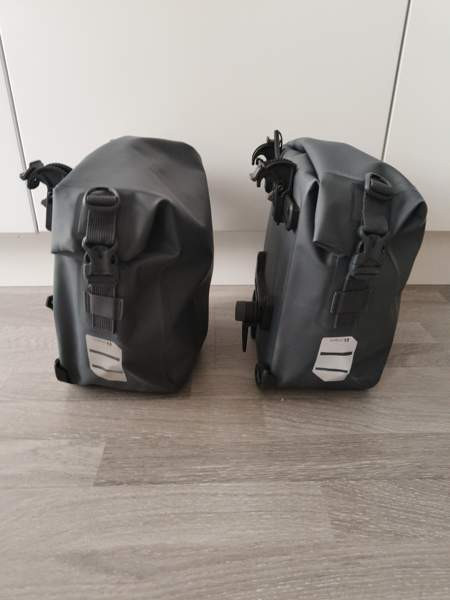 Thulen 13-litran pyöräilylaukut (2 kpl) Helsinki – foto 8