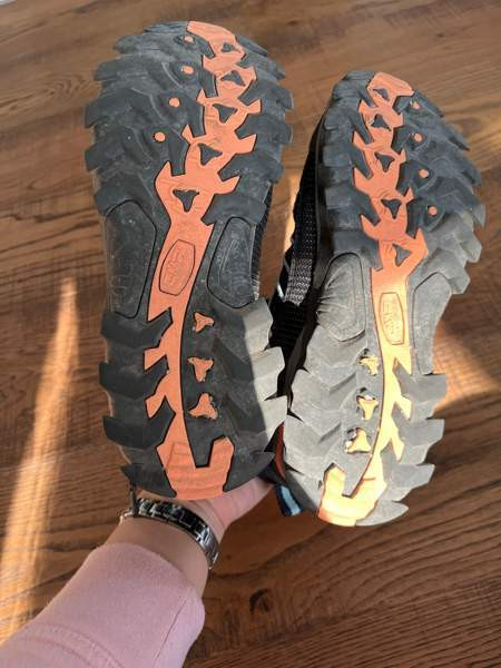 Vedenpitävät naisten ulkoilukengätä koko 38 Helsinki - изображение 3