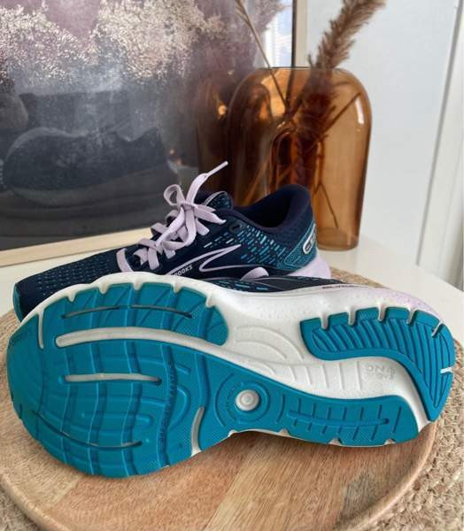 Brooks glycerin 20 W juoksukengät Оулу - изображение 5