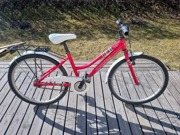 Insera Cindy Vantaa - valokuva 2