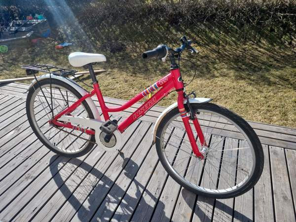 Insera Cindy Vantaa - valokuva 1