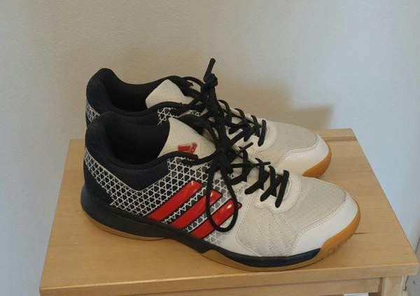 Adidas sisäpelikengät koko 41 Pirkkala - photo 1