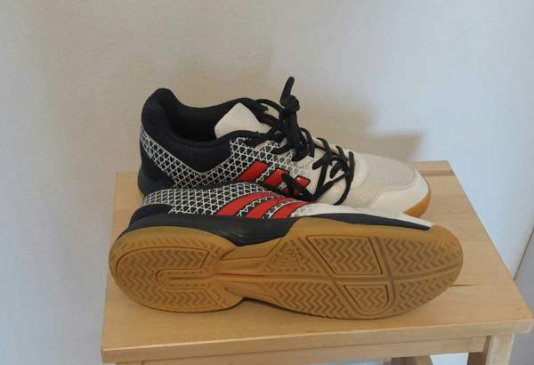 Adidas sisäpelikengät koko 41 Pirkkala - photo 2