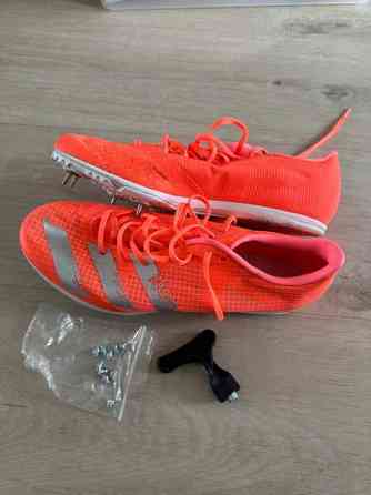Adidas distancestar piikkarit Pori