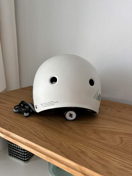 Pyöräilykypärä Хямеэнлинна - изображение 3