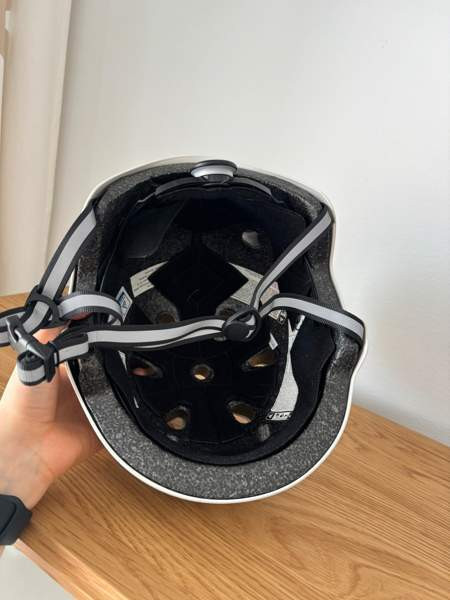 Pyöräilykypärä Хямеэнлинна - изображение 5