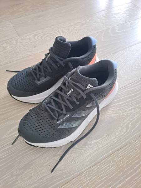 Adidas Adizero SL Кангасала - изображение 1