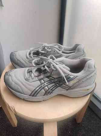 Asics lenkkarit Tampere