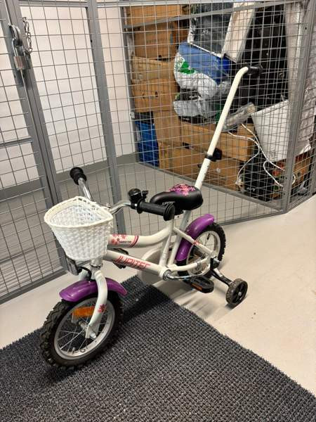 Jupiter polkupyörä 12” Sweetie korin ja apupyörien kanssa Espoo – foto 2