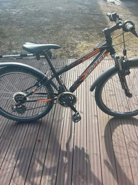 Poikien pyörä 24” , 7v Кангасала - изображение 1