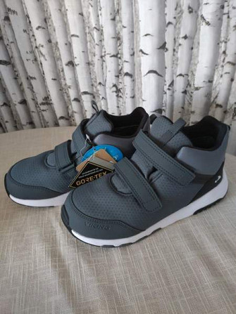 UUSI Viking goretex kengät koko 35 Tornio – foto 1