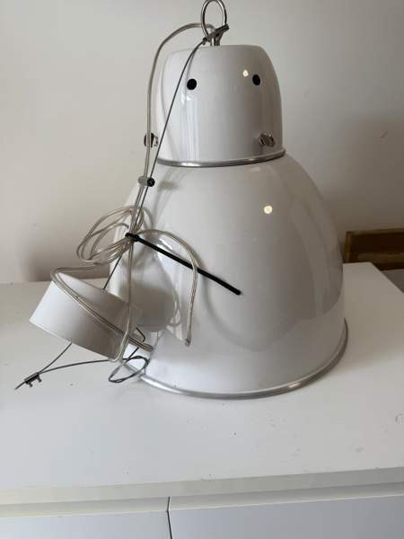 Riippuvalaisin pentik Naantali - photo 3