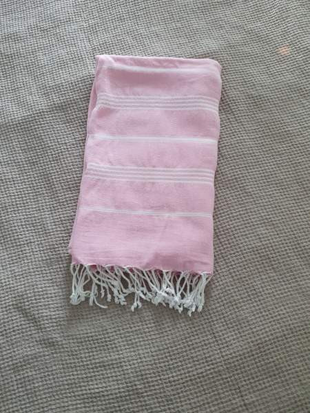 Myynnissä kuvan ihanan ohut ja pehmeä pyyhe Helsinki - photo 2