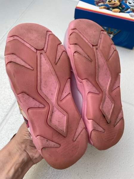 Vilkkuvat Kaja-lenkkarit 27 Helsinki - изображение 6