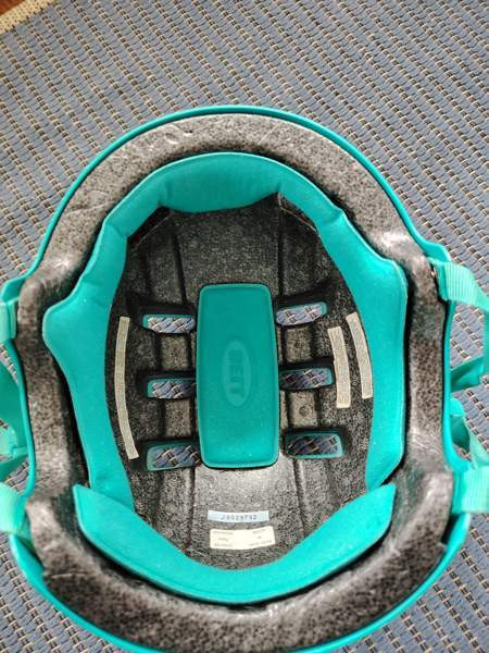 Bell kypärä (M / 55-59cm) Tuusula - valokuva 3