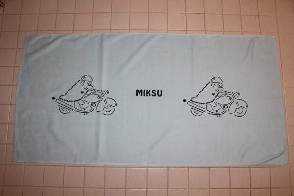 Moottoripyörä kylpypyyhe, nimellä (uusi) Сало - изображение 1