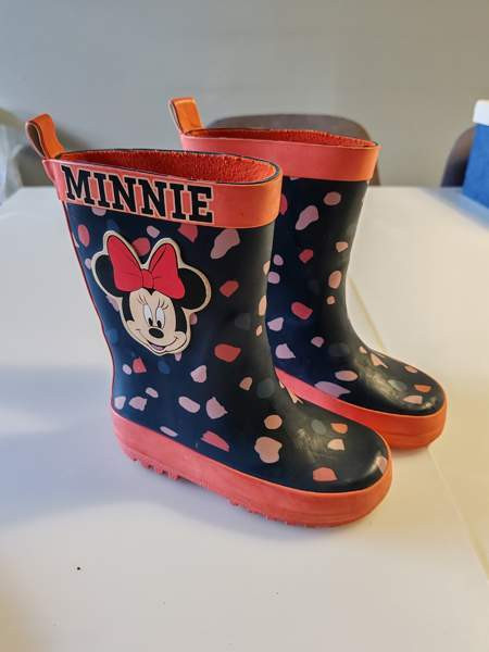 Minnie saappaat koko 25 Lieto - valokuva 1