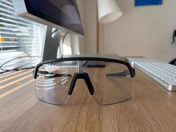 Oakley Urheilulasit Sutro Lite Matt Harmaa/Clear Photochromic Espoo - valokuva 1