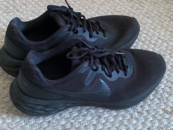 Nike lenkkarit 44 mustat Kemiönsaari - изображение 1