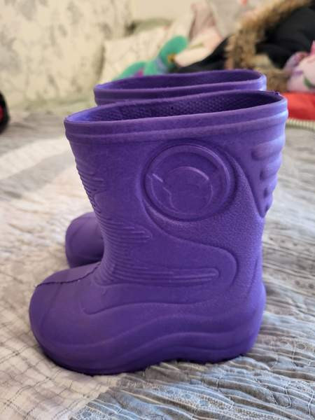 Kumisaappaat 21/22 Oulu – foto 1