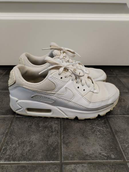 Nike Air Max 37,5 Kuopio – foto 1