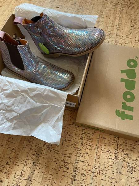 Uudet Froddo nilkkurit 39 (38) Raasepori - valokuva 2