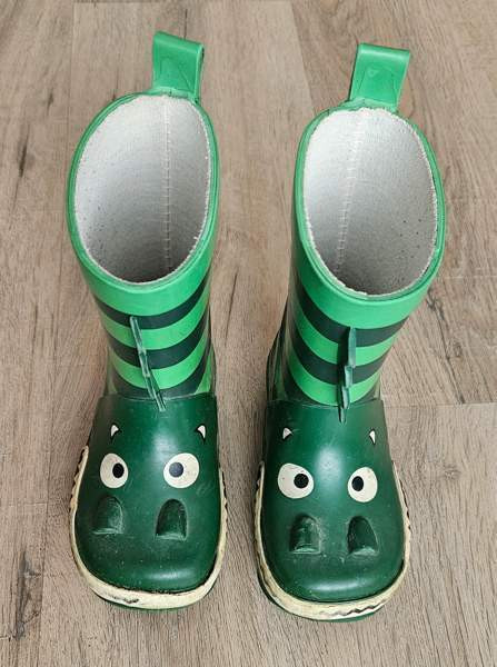 Krokotiilikumpparit, 22 Vaasa - photo 1