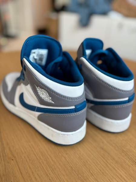 Nike Air Jordan 1 Mid (GS) Tuusula – foto 3