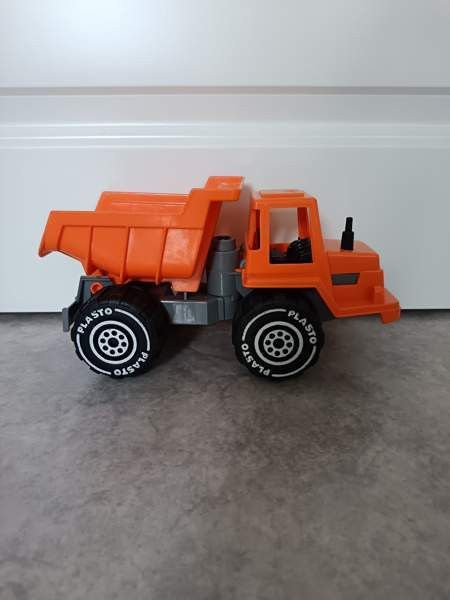 Plasto kuorma-auto Вантаа - изображение 3