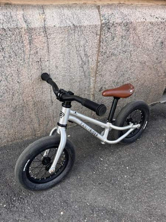 Early Rider potkupyörä / balance bike Helsinki - valokuva 3