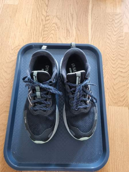 Vähän käytetyt maastojuoksukengät koko 40,5 Нокиа - изображение 2