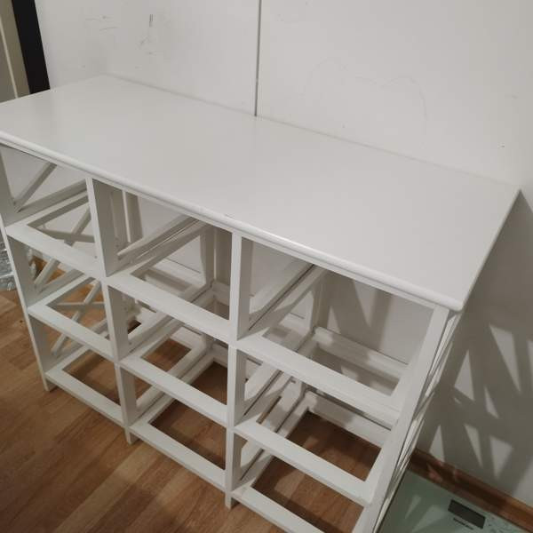 Valkoinen hyllykkö Oulu – foto 3