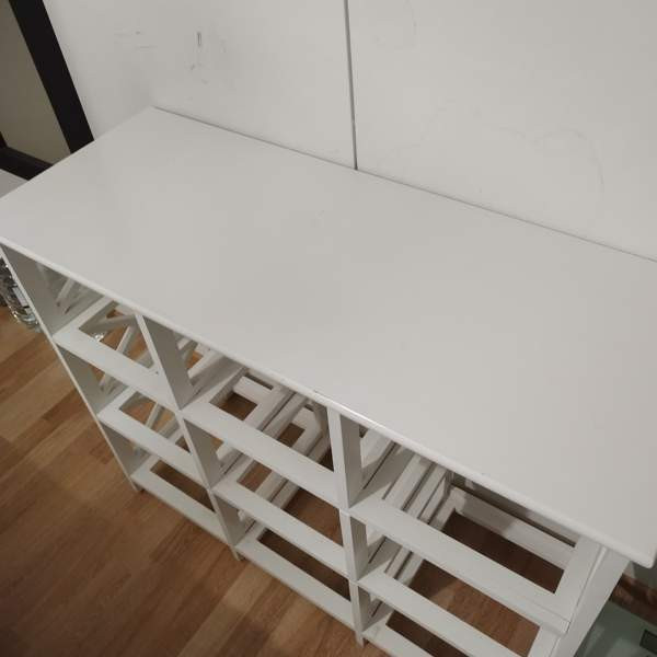 Valkoinen hyllykkö Oulu – foto 4