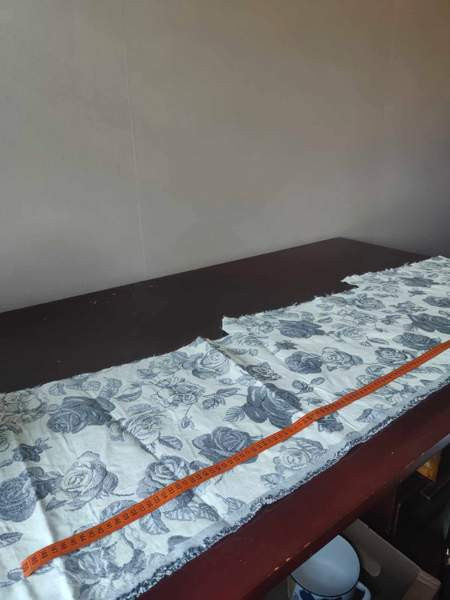 Kalustekangas ruusu kuviolla 106 x 140 cm, Hki-Klaukkala Helsinki - photo 2