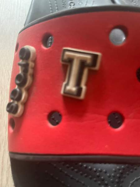 Pirteän väriset Crocs sandaalit ! Helsinki – foto 3