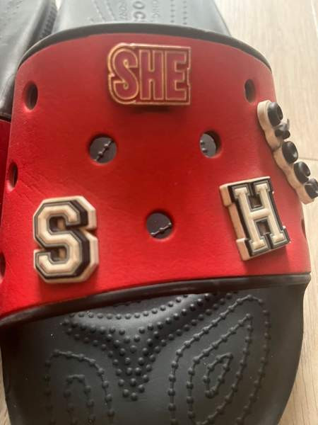 Pirteän väriset Crocs sandaalit ! Helsinki – foto 2