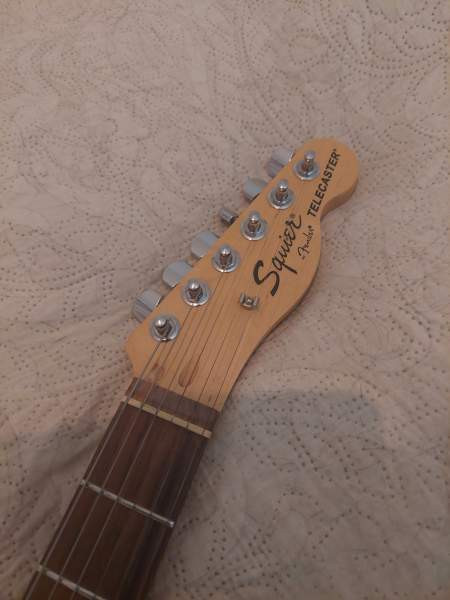 Squier by Fender Telecaster thinline sähkökitara Tampere – foto 3