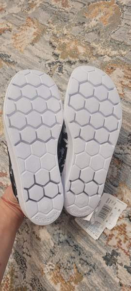 Uudet adidas lenkkarit Helsinki - изображение 3