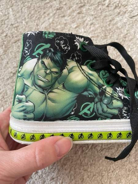 Marvel tennarit, koko 30 Helsinki - valokuva 8