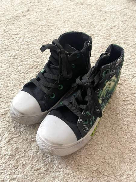 Marvel tennarit, koko 30 Helsinki - valokuva 1