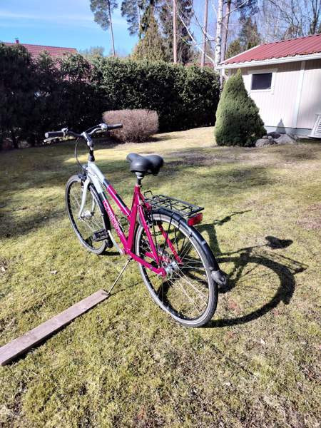 Crescent Street Rusko – foto 3