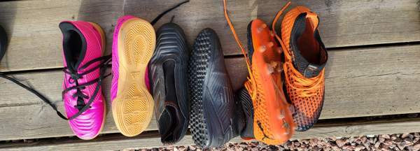 Jalkapallokenkiä 3 paria Лохья - изображение 1