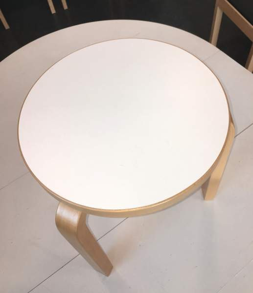 Artek jakkara 60 erittäin hyvä Helsinki – foto 2