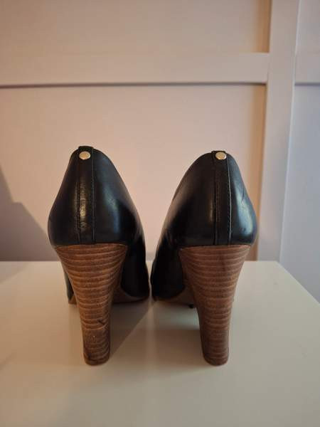 Aldo kiilakorkokengät koko 39 Jaervenpaeae – foto 3