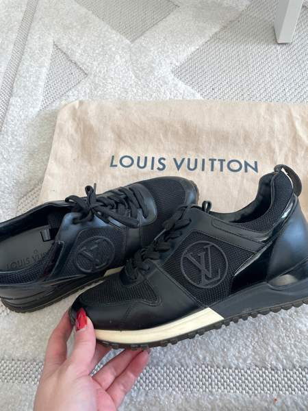Louis Vuitton Runaway sneakers Haemeenlinna - photo 1